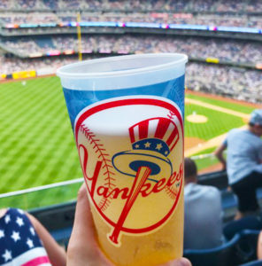 やっぱり野球とビールは最高の組み合わせ！