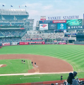 ”Let's Go Yankees‼”の掛け声でサポーターと一体感！
