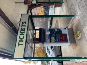 Long Island Rail Road(ロングアイランドレイルロード)電車の乗り方 in NY